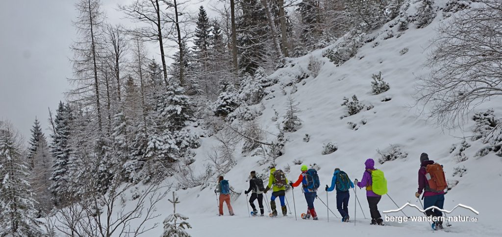 hrtages-Schneeschuhtour auf der unbekannten Seite des Rofangebirges