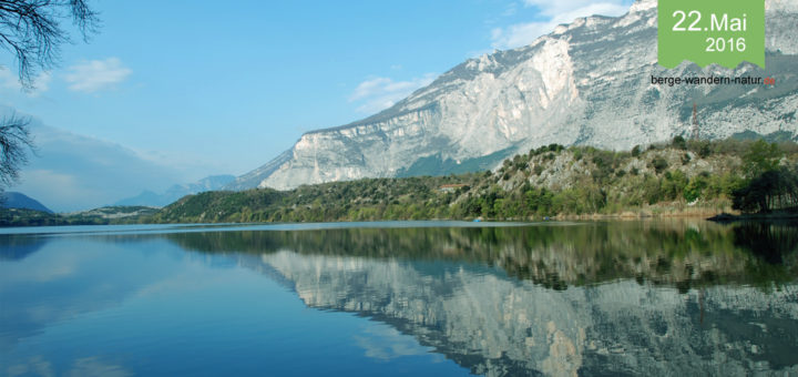 Wandern in den Bergen am Gardasee
