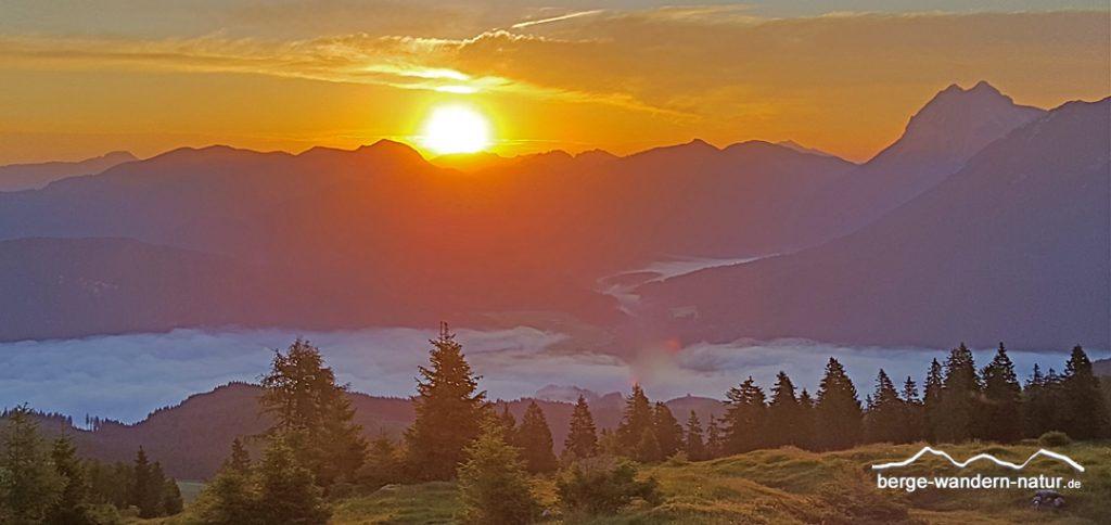 Sonnenuntergang in den Brandenberger Alpen