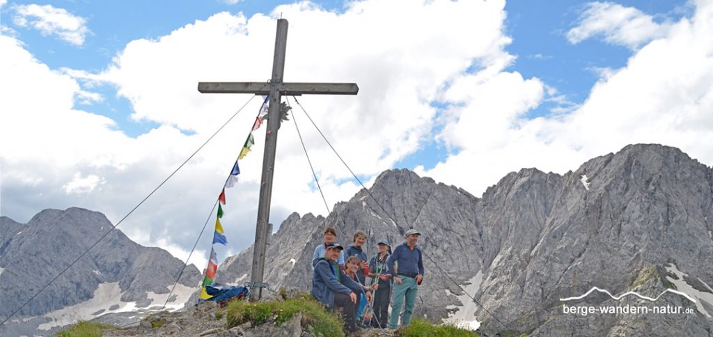 Gipfelglück in der Nähe der Lamsenjochhütte