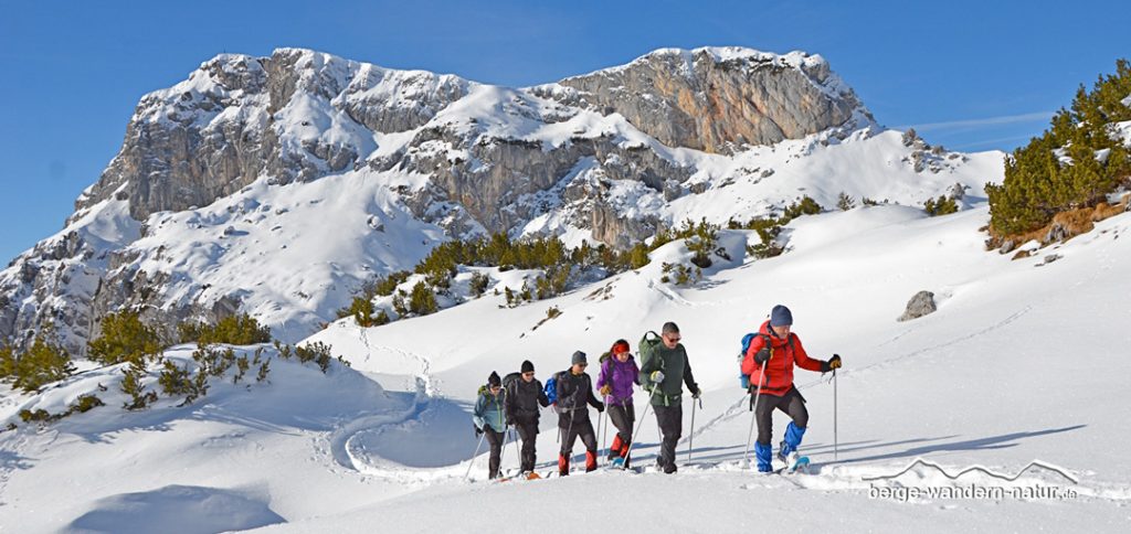 Schneeschuhgruppe von Lasi am Achensee