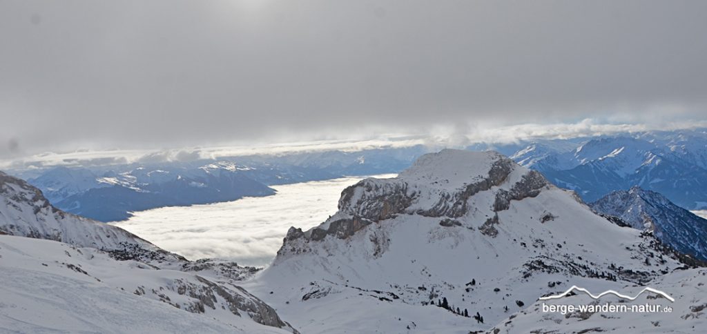 Blick aus dem Rofan in das Zillertal
