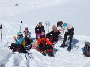 Frauen-Schneeschuhwandern-Rofan  